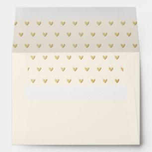Elegant Cream and Gold Hearts Pattern Envelope