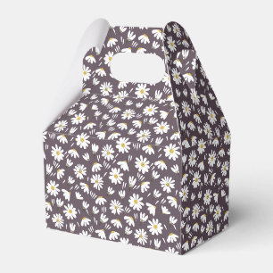 Elegant Customised Chamomile Floral Favour Box