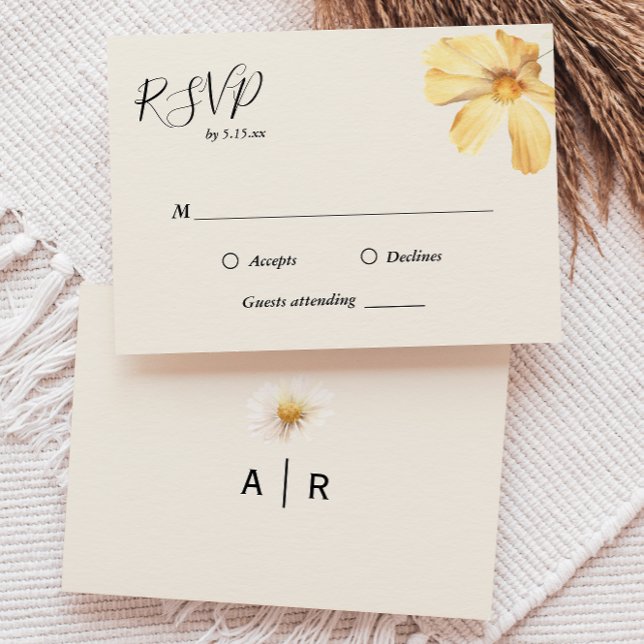 Elegant Daisy Wedding RSVP Card (Creator Uploaded)