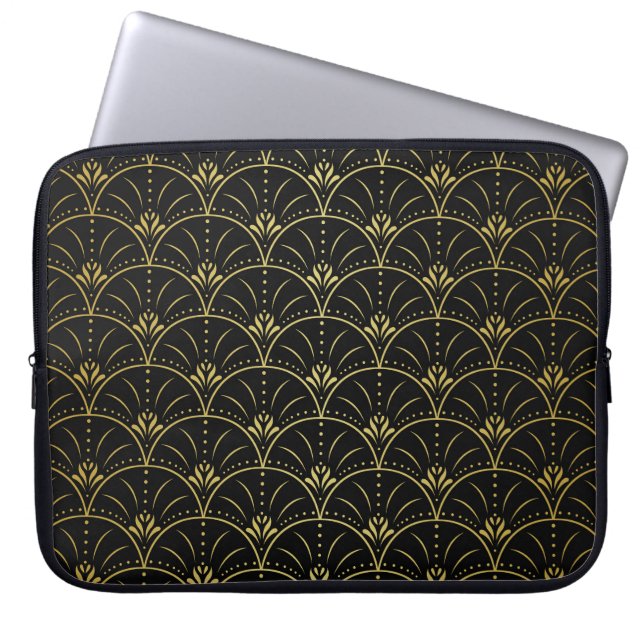 Elegant damask, vintage floral design. laptop sleeve (Front)