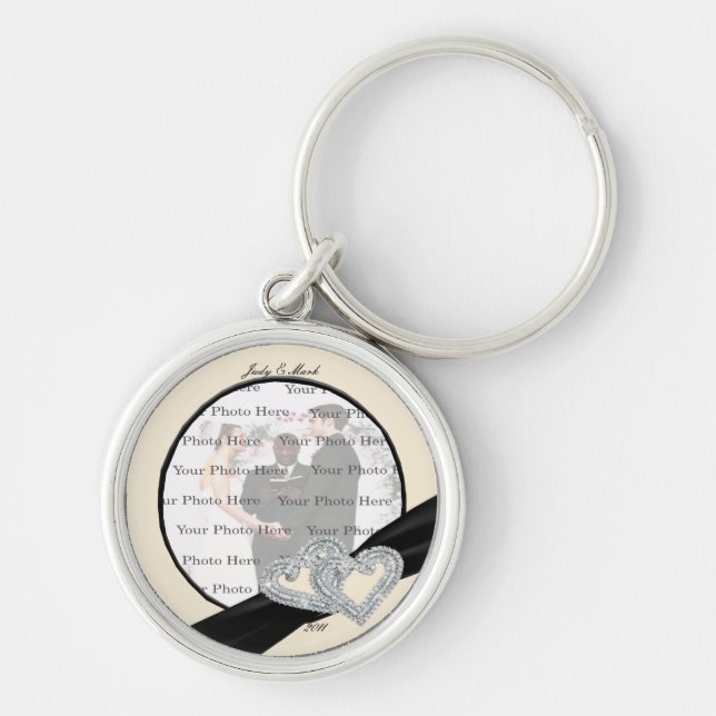 Elegant Diamond Black Ribbon Round Key Chain (Front)