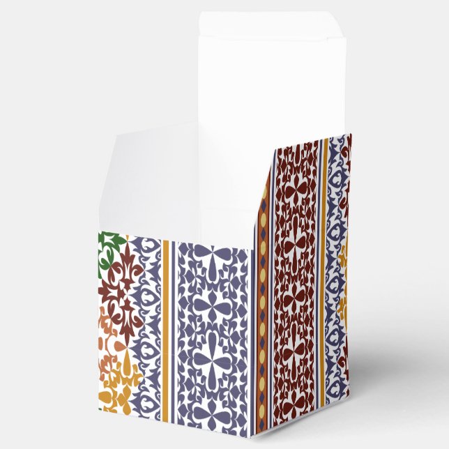 elegant ethnic pattern   favour box (Opened)