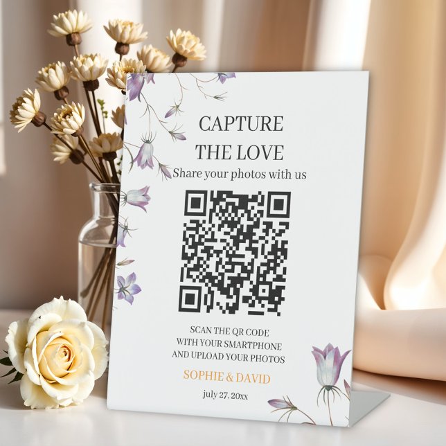 Elegant Floral Capture the Love Wedding Sign (Creator Uploaded)
