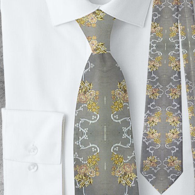 Elegant Floral Gold Silver Vintage Pattern  Tie (Creator Uploaded)