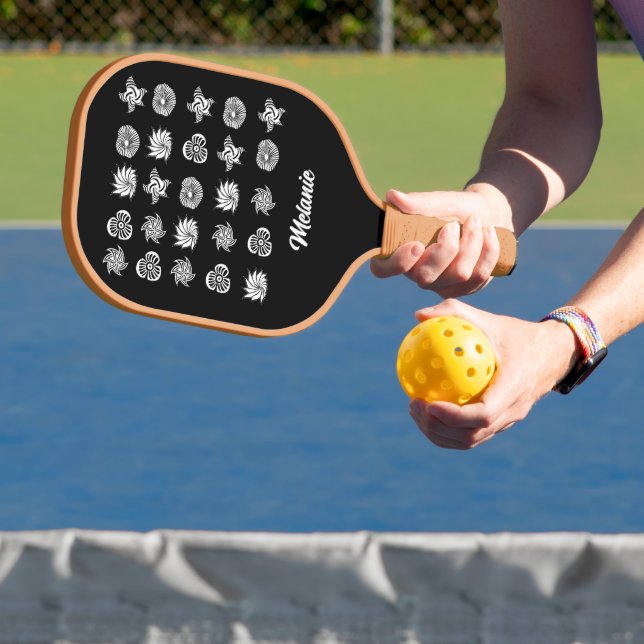 elegant floral pickleball paddle (Insitu)