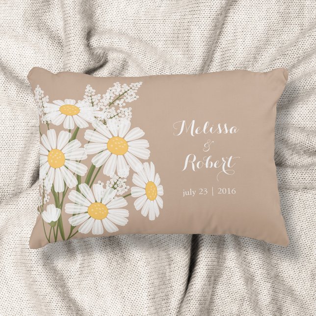 Elegant Floral White Daisies Wedding Decorative Cushion (Creator Uploaded)
