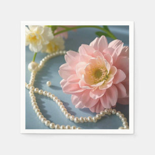 Elegant flowers and pearls napkin