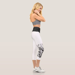 Elegant Geo Yoga Capri Leggings! 🪐✨