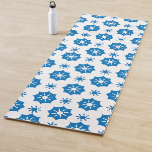 Elegant Geometric Floral Blue And White Pattern Yoga Mat