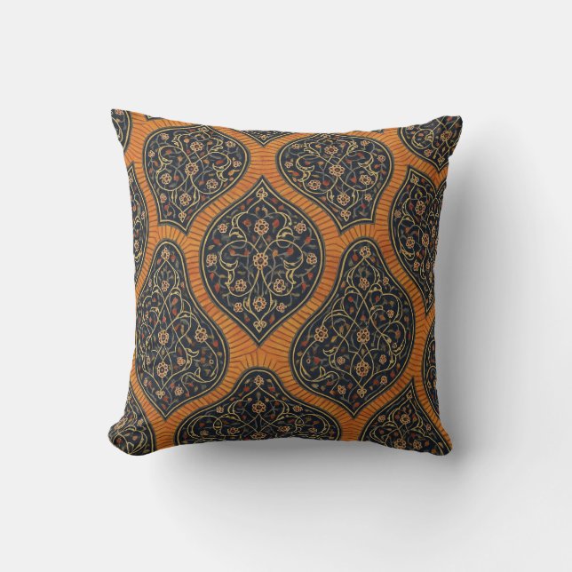 Elegant Gold & Black Throw Pillow – Traditional Or (Front)