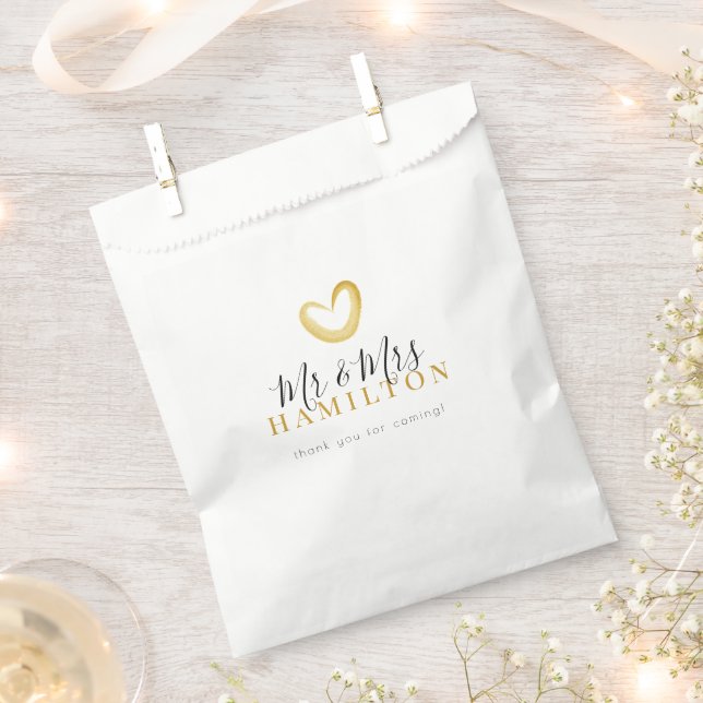 Elegant Gold Heart Mr. and Mrs. Wedding Thank You Favour Bag (Clipped)