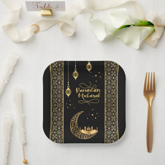 Elegant Gold Islamic Patterns Ramadan Mubarak Paper Plate (Wedding)