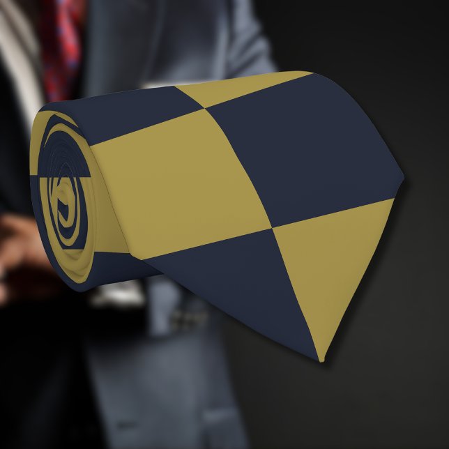 Elegant Gold & Navy Blue Chequered Pattern Tie (Creator Uploaded)