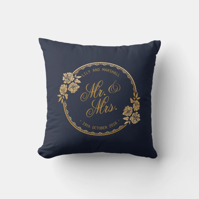 Elegant Gold Personalised Wedding | Throw Pillow (Front)