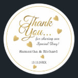 Elegant Gold Thank You Heart Wedding  Favour Classic Round Sticker<br><div class="desc">Elegant and stylish wedding favour tags with gold thank you typography and golden hearts.Personalise with bride and groom names and wedding date.</div>