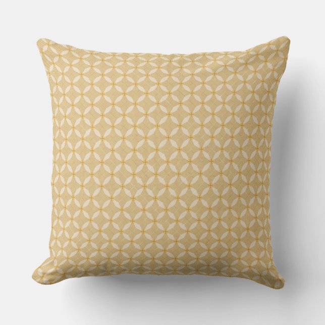 Elegant Golden Circle Geometric Pattern Cushion (Front)