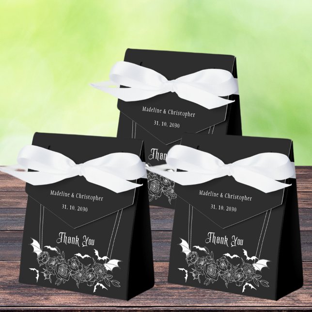 Elegant Gothic Floral Black Wedding Favour Box (Creator Uploaded)