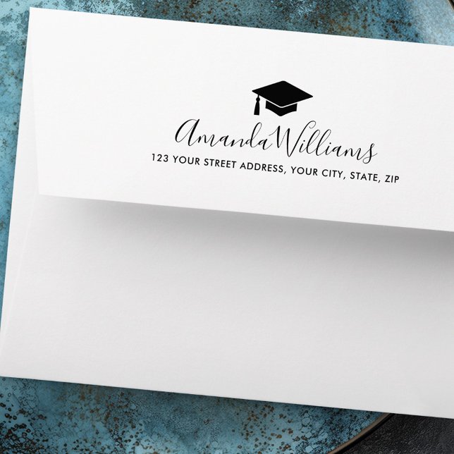 Elegant graduation envelopes with custom colour ca (Elegant graduation envelopes with custom color cap)