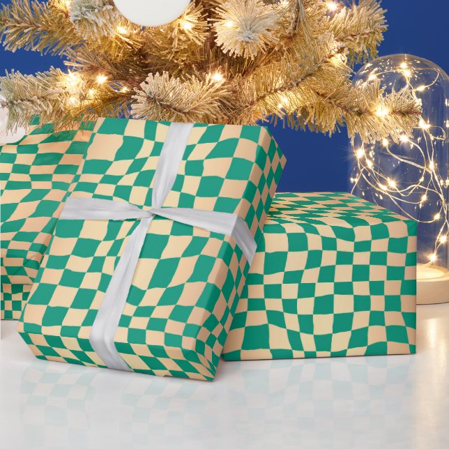 Elegant Green and Gold Wavy Chequered Pattern Wrapping Paper (Holidays)