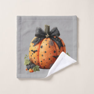 Elegant Halloween Pumpkin with Black Bow Wash Cloth