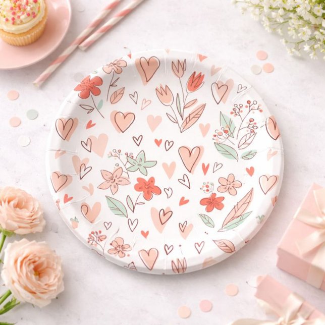 Elegant Heart and Flower Paper Plate (Creator Uploaded)