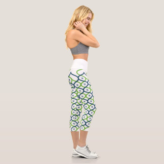 Elegant Helix Bloom Pattern Capri Leggings