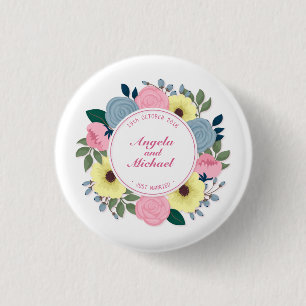 Elegant Just Married Floral Wedding Pin Button