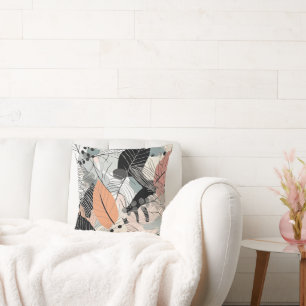 Elegant Leafs Pattern Cushion