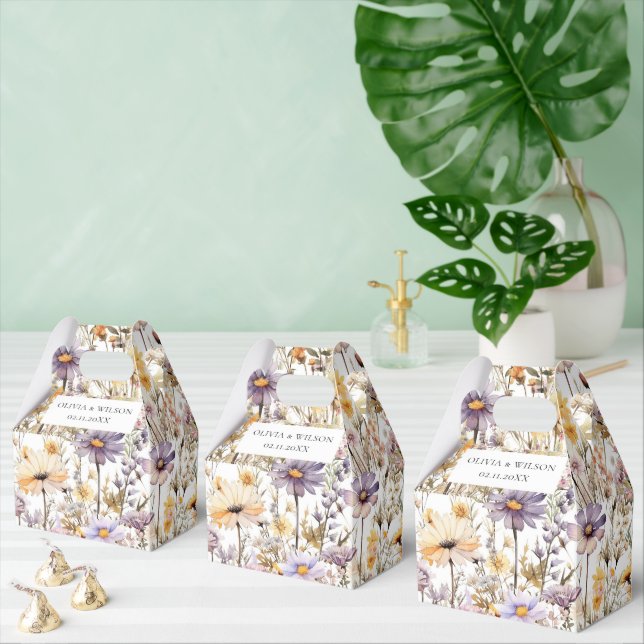 Elegant Light Purple Floral Wedding Favour Box (Multiple)