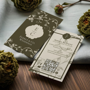 Elegant Luxury Vintage Floral Monogram Crest Business Card