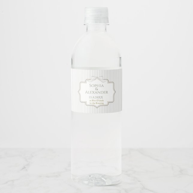 Elegant Minimalist Wedding Water Bottle Label (Front)