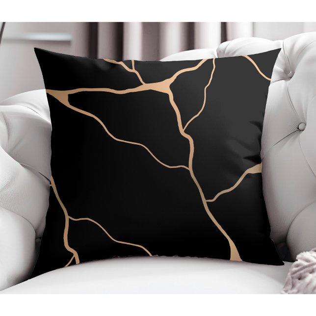 Elegant Modern Abstract Gold Vein Design Black Cushion (Creator Uploaded)