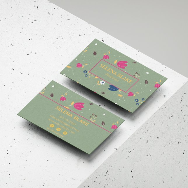 Elegant Modern Floral  | Professional & Trendy Business Card (Creator Uploaded)