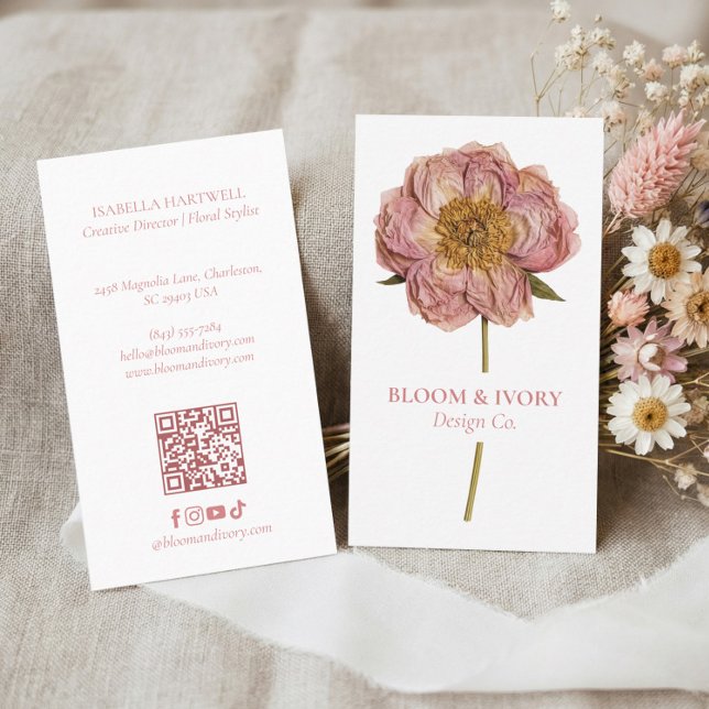 Elegant Modern Luxury Wildflower Botanical Floral Business Card (Elegant Modern Luxury Wildflower Botanical Floral Business Card)