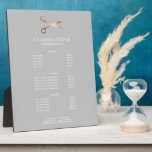 Elegant modern rose gold scissors services plaque<br><div class="desc">Modern and elegant design for hairstylists with faux rose gold scissors,  elegant calligraphy font and grey background.</div>