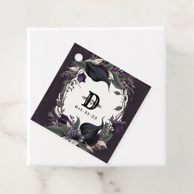 elegant monogrammed wedding favour tags (In Situ)