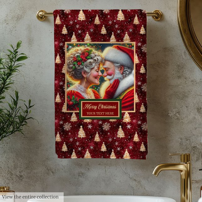 Elegant Mr. and Mrs. Claus Gold Trees Bath Towel (Elegant Mr. and Mrs. Claus Gold Trees Bath Towel)