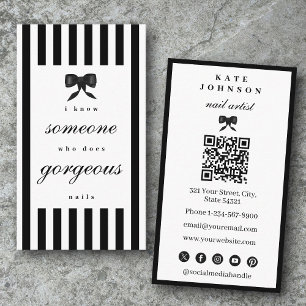 Elegant Nail Artist Beaty Salon Manicure QR Code Business Card