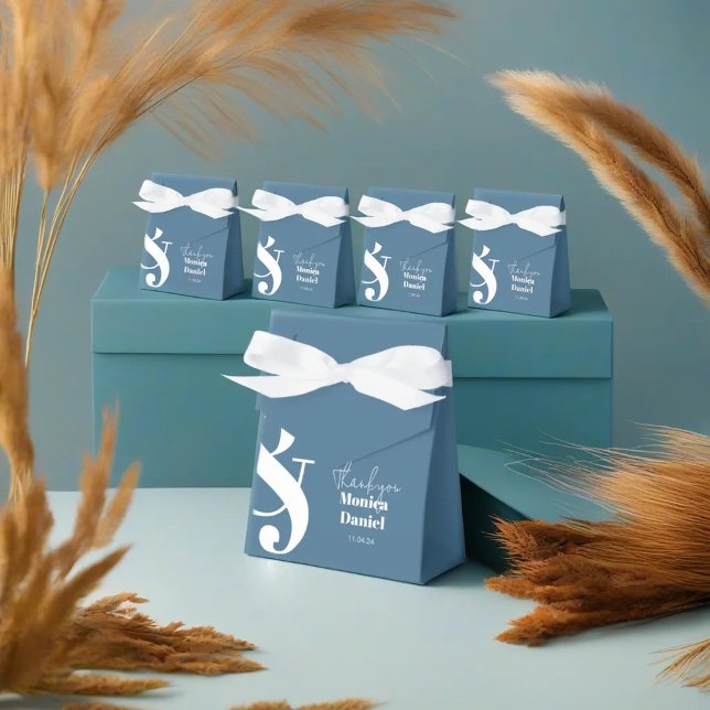 Elegant Pastel Blue Gift Box with Modern style (Creator Uploaded)