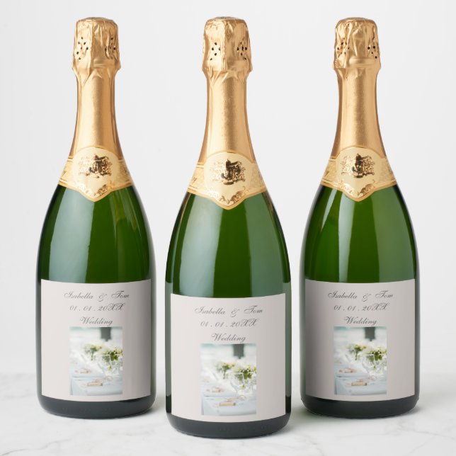 Elegant Pastel Romantic Wedding Table  Sparkling Wine Label (Bottles)