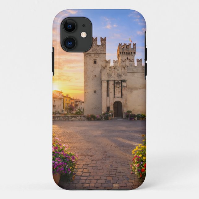 Elegant phone case with natural landscapes (Back)