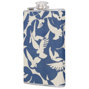 Elegant Pigeons in White and Blue Hip Flask