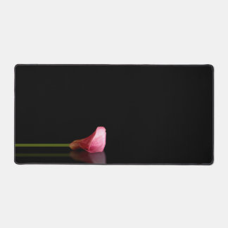 Elegant Pink Calla Lily Reflection Photo Desk Mat