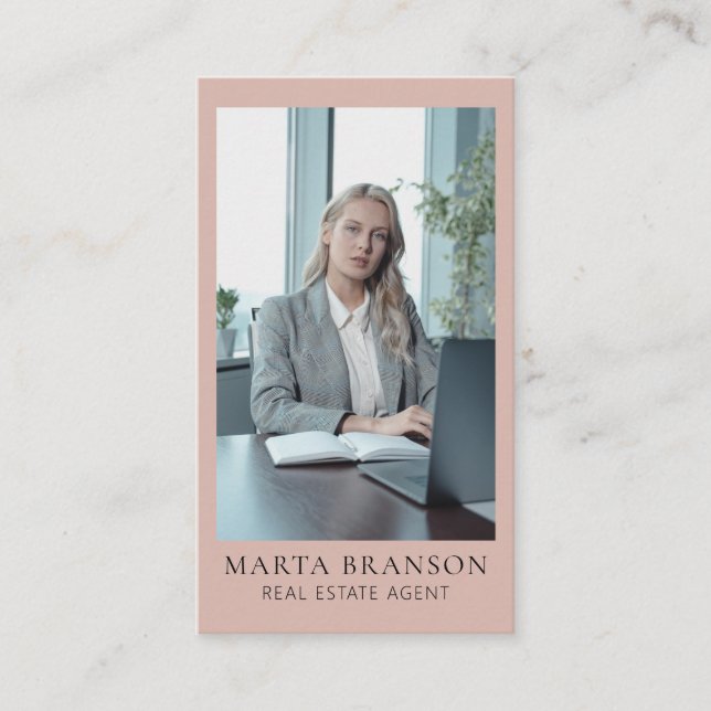 Elegant Professional Real Estate Business Card (Front)