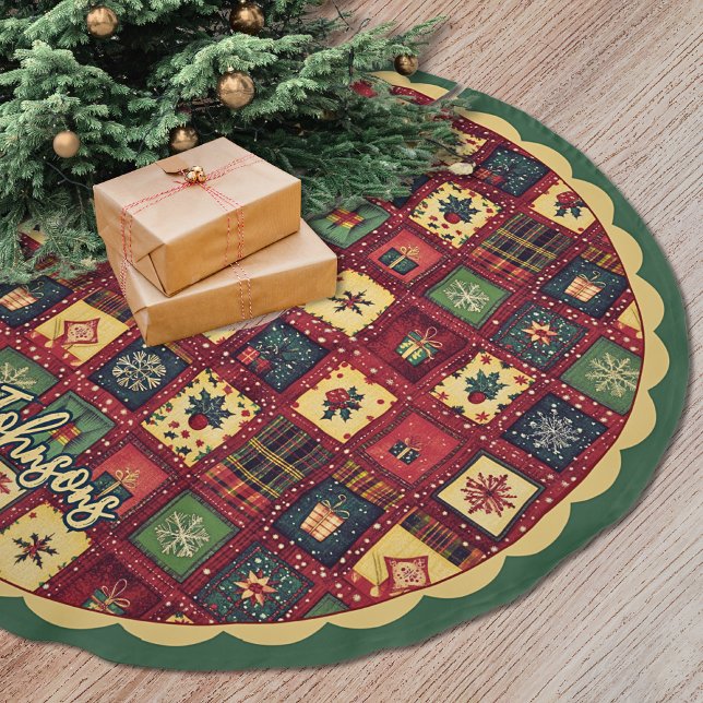 Elegant red green festive christmas pattern custom brushed polyester tree skirt (Creator Uploaded)