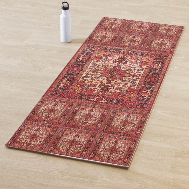 Elegant Retro Modern Vintage Persian Yoga Mat (In Situ)
