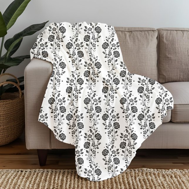 Elegant Romantic Black And White Floral Pattern Fleece Blanket (Elegant Black And White Floral Pattern Fleece Blanket)