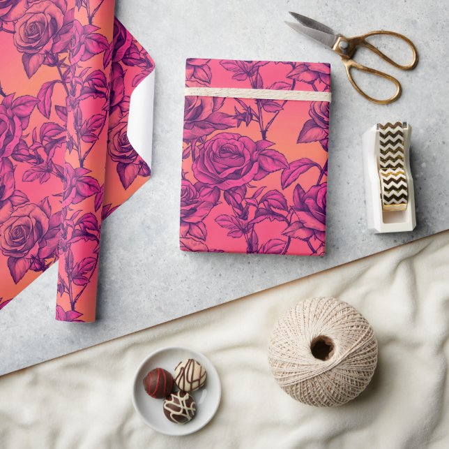 Elegant Rose Wrapping Paper (Crafts)