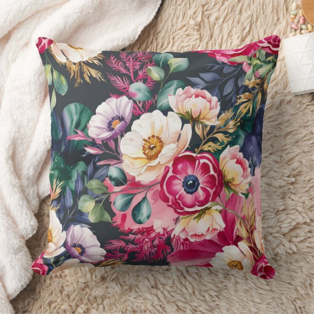 Elegant Seamless Floral Pattern Cushion (Blanket)