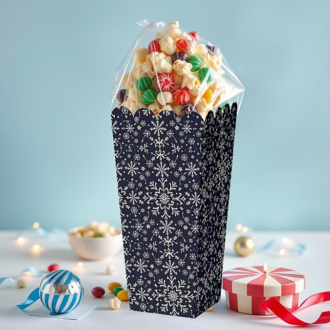 Elegant silver and blue snowflakes pattern favour box (Creator Uploaded)